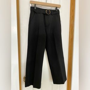 Wide leg cropped trouser